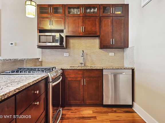 5th image of 900 S Wabash Ave APT 403