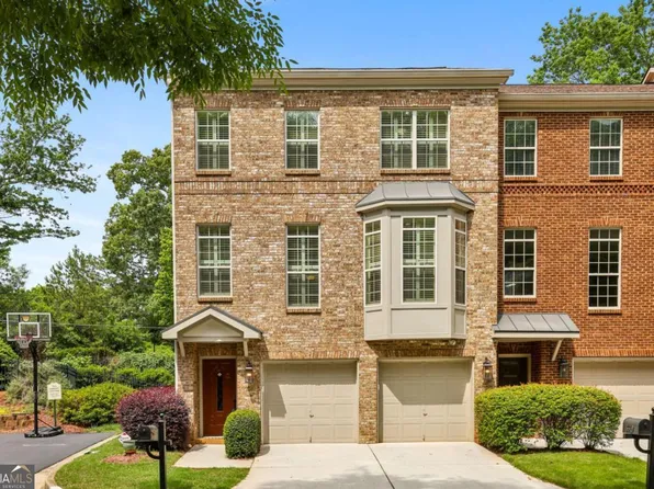 5577 Julian Pl, Sandy Springs, GA 30342