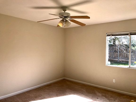 5th image of 3600 Pine Hollow Way
