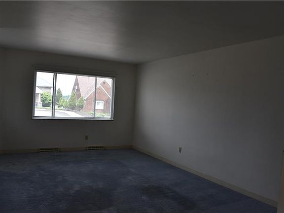 4th image of 2380 Sunset Blvd APT 2