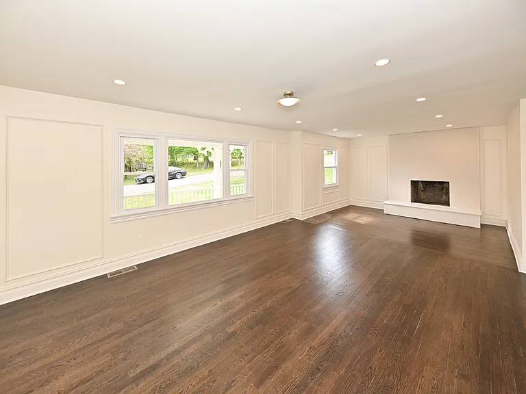 190 Madison Ave #1 — Photo 6
