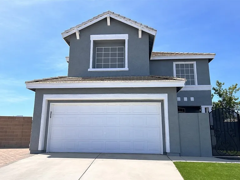 5541 Crestlock Dr — Photo 1