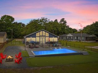1317 Lakeview Dr, Manning, SC 29102