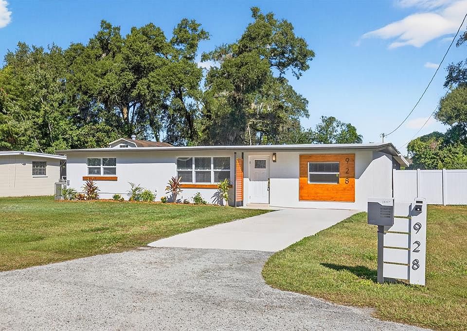 1st image of 928 Valmar St