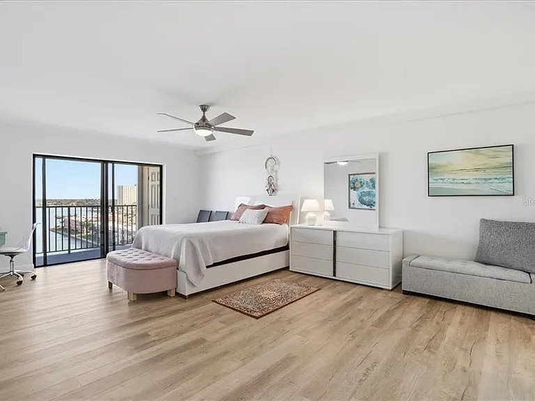 7300 Sun Island Dr S #905 — Photo 12