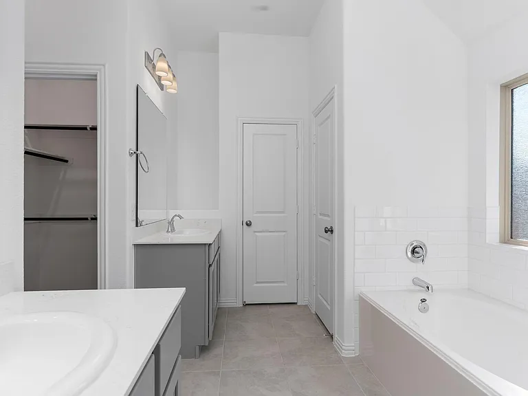 31427 Vineyard Creek Dr — Photo 18