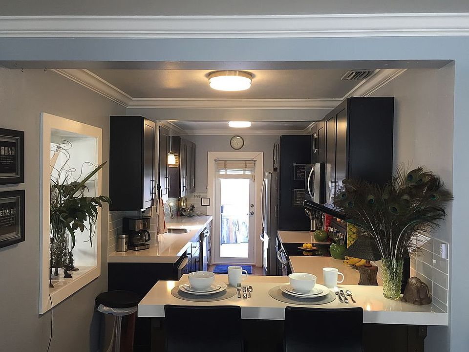 Functional galley kitchen
