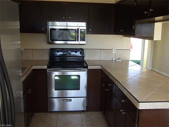 5th image of 1322 SE 19th Ter