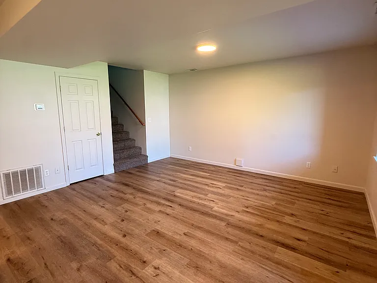 312 S 15th Ave #3 — Photo 6