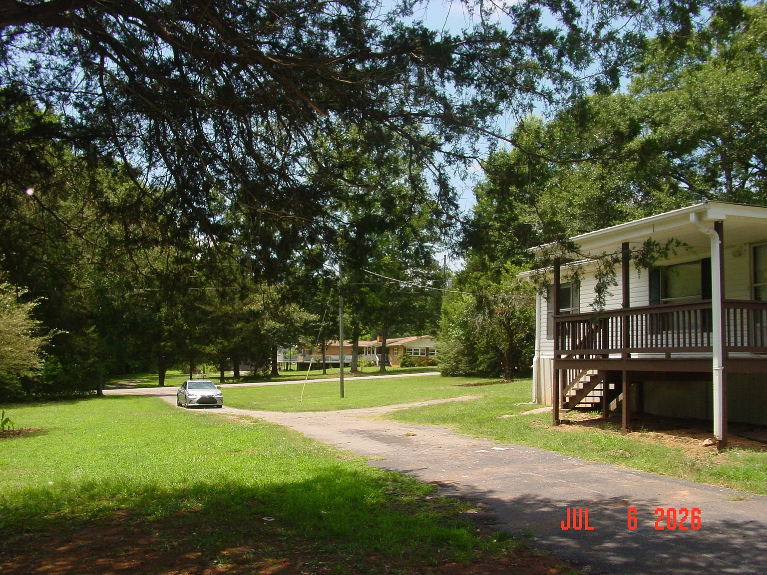 4 bed, 1375 sqft, $1,550 — Photo 2