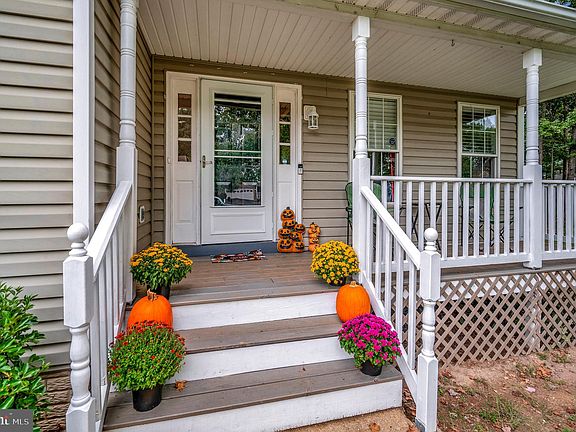 5th image of 5109 Brookshire Ct W