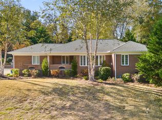 1 Belvoir Cir, Chattanooga, TN 37412