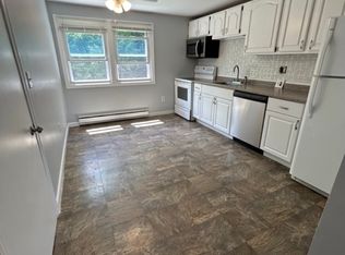 448 Chestnut Hill Rd #4, New Boston, NH 03070