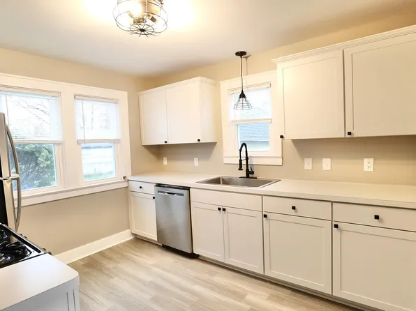 160 Scottsville Rd, Rochester, NY 14611