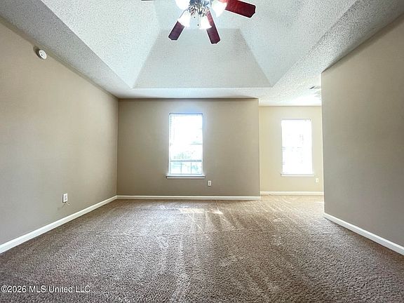 5th image of 7472 Creekside Dr