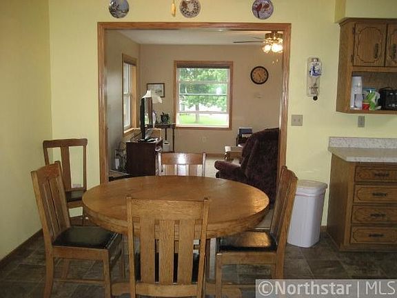 5th image of 109 Oakwood Dr