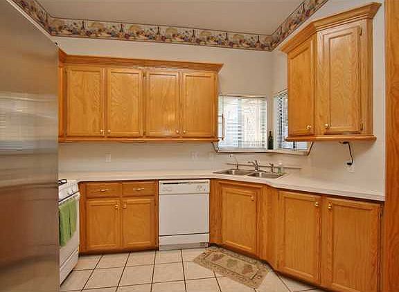 4th image of 660 S Philbrook Court Dr