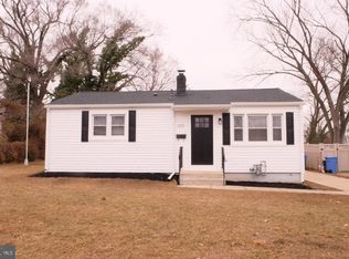559 Lynne Dr, Clayton, NJ 08312