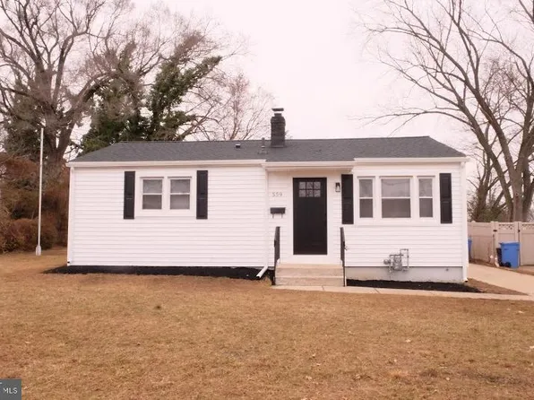 559 Lynne Dr, Clayton, NJ 08312