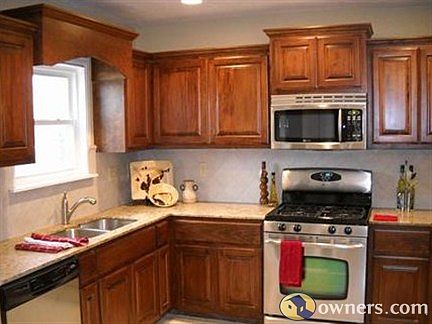 Custom Cabinets,Granite,Stainless & Ceramic