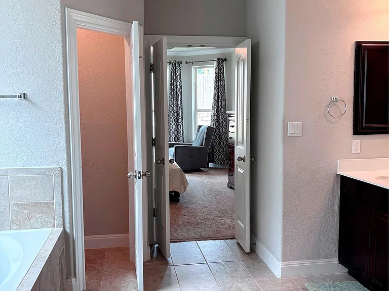 5408 La Canada Way — Photo 25