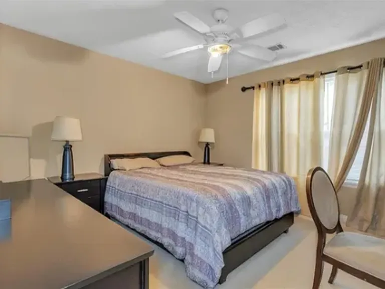 304 Clearsprings Dr — Photo 6