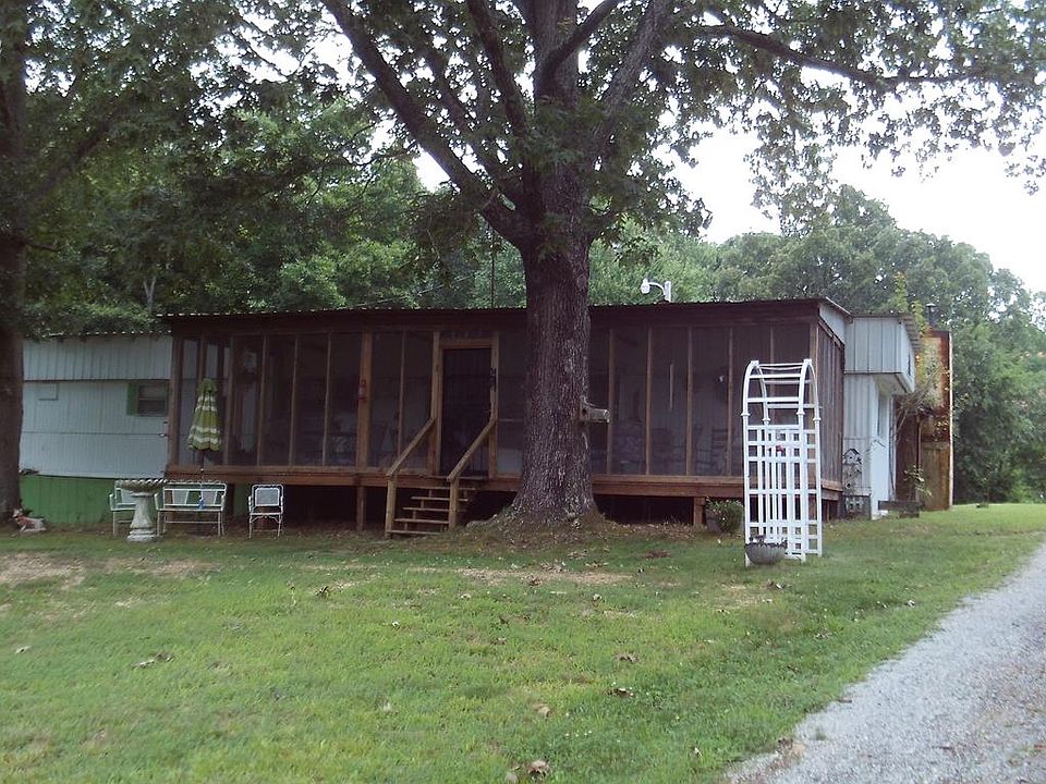 1st image of 40 Cypress Ln
