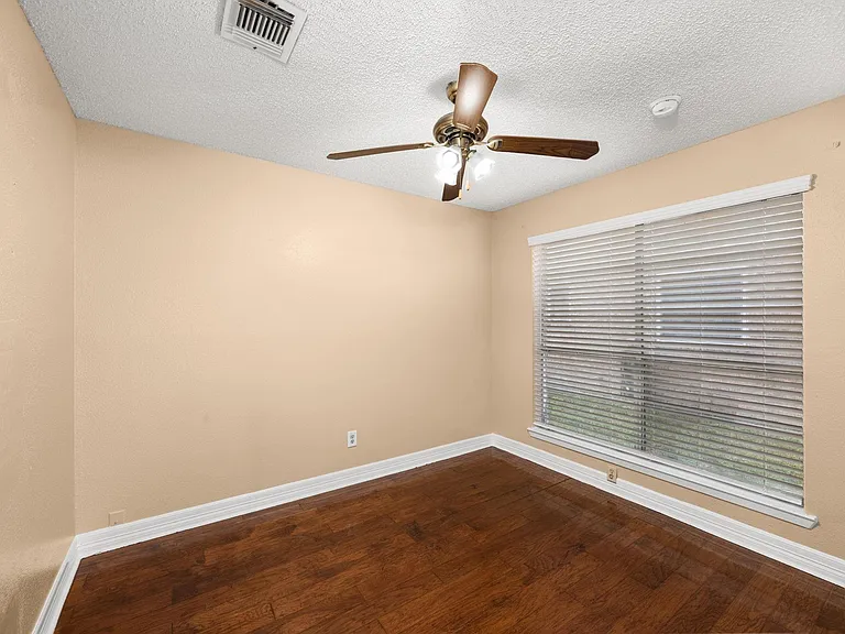 1014 Three Forks Dr — Photo 15