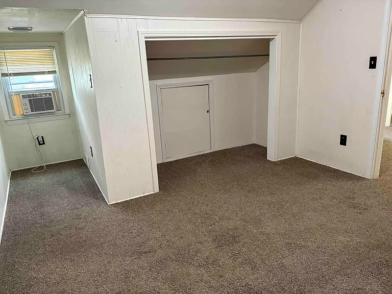 23404 Plum Hollow St — Photo 14