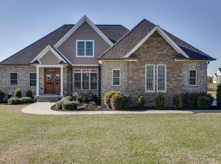 545 Cascade Dr, Winchester, TN 37398
