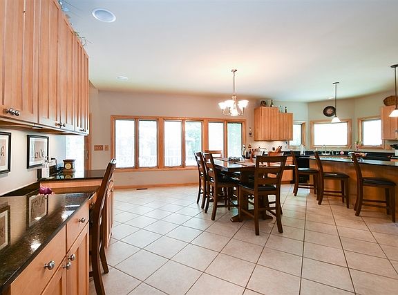 5th image of 20511 Abbey Dr