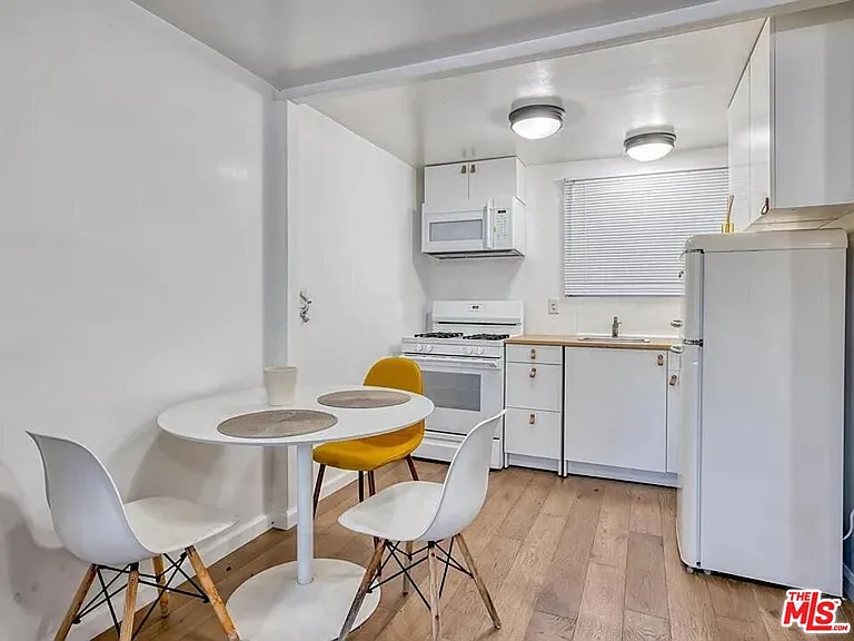 918 N Vista St #918.5 — Photo 22