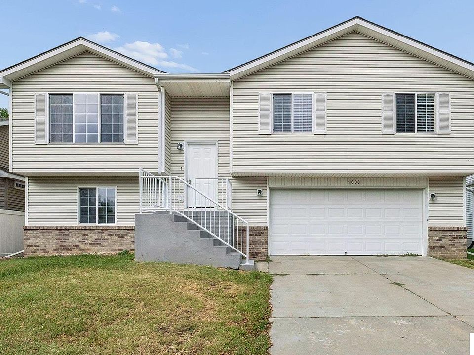 1st image of 1608 Frisco Dr