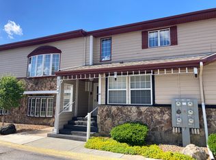 61 Kaffel Ct #2S, Frankfort, IL 60423