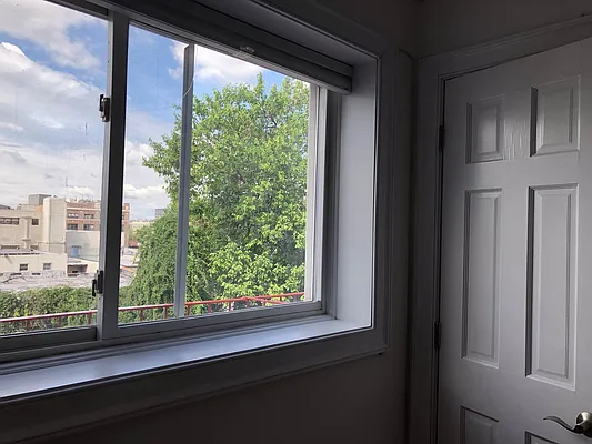 Rented by King Zone Realty Inc | media 5