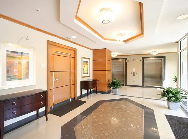 Thomas Place — Photo 11