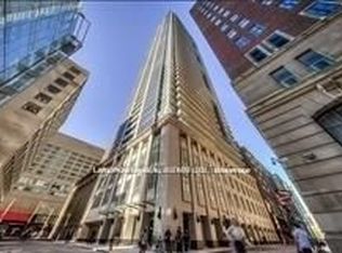 70 Temperance St #4102, Toronto, ON M5H 0B1