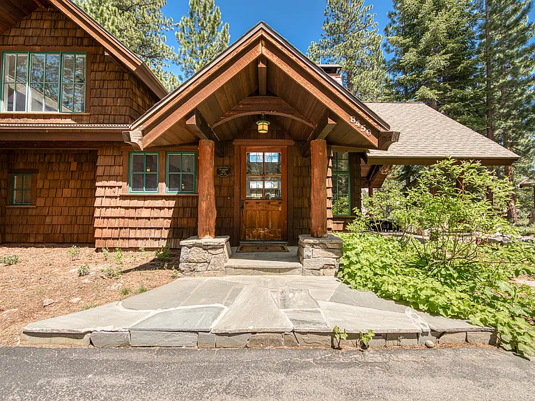 8450 Lahontan Dr — Photo 39