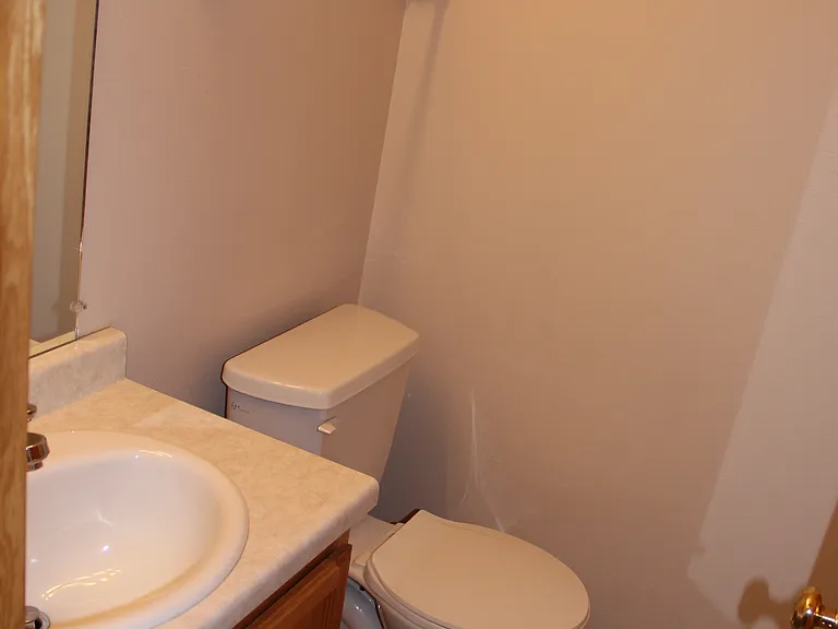 3902 Meadow Brook Ct — Photo 12