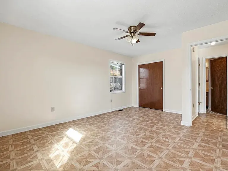1145 Forest Dr — Photo 4