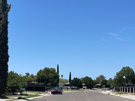 4th image of 8441 E Mary Dr