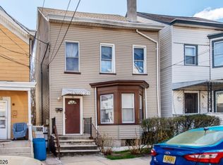 20 Elk St, Paterson, NJ 07503