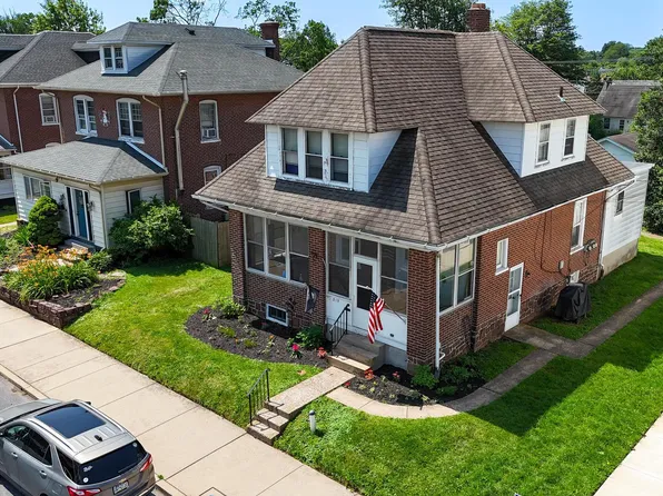 312 Delaware Ave, Lansdale, PA 19446
