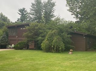 25532 Ridge Rd, Joplin, MO 64801