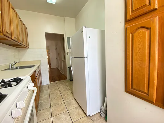 Rented by Compass | media 4