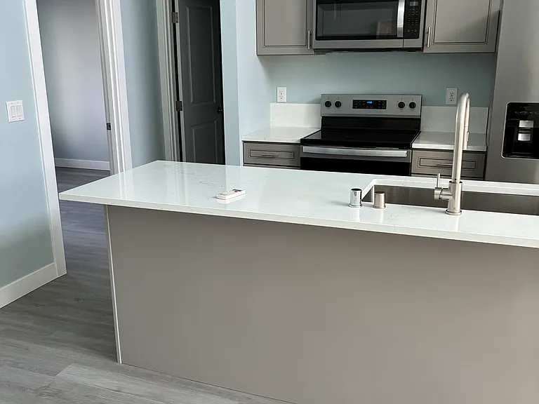 697 A Sunset Ave NE #A — Photo 3
