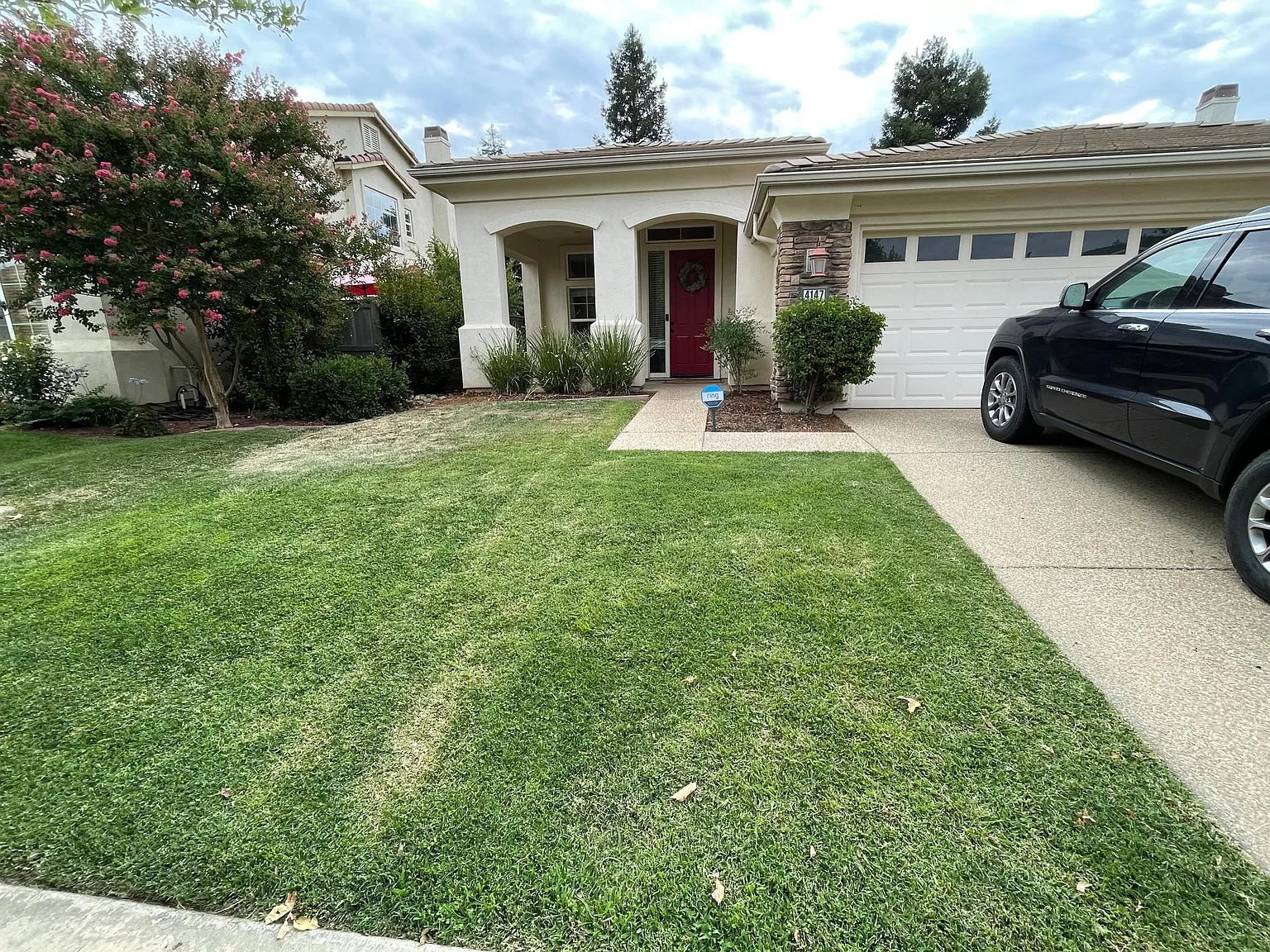 4 bed, 2196 sqft, $3,100 — Photo 2