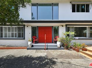 11944 Briarvale Ln, Studio City, CA 91604