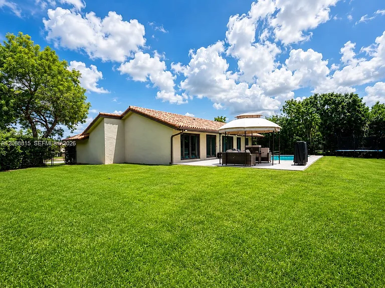 448 Sailboat Cir — Photo 29