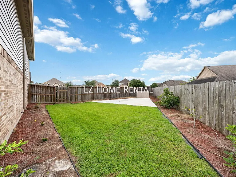 21615 Cavallo Ln — Photo 25